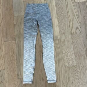 New Lululemon wunder under ombré gray and white print leggings